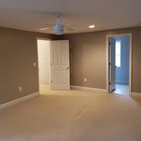 11 Hibiscus Way Nashua NH 03062
