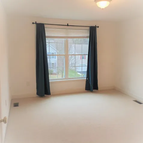 11 Hibiscus Way Nashua NH 03062