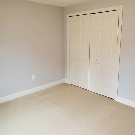 11 Hibiscus Way Nashua NH 03062