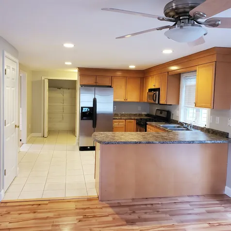 11 Hibiscus Way Nashua NH 03062