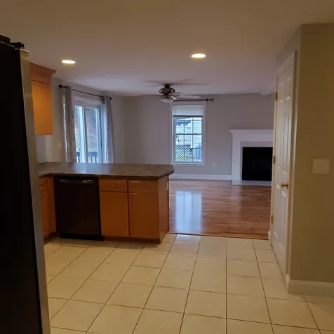 11 Hibiscus Way Nashua NH 03062