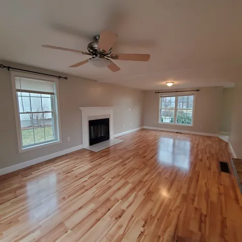 11 Hibiscus Way Nashua NH 03062