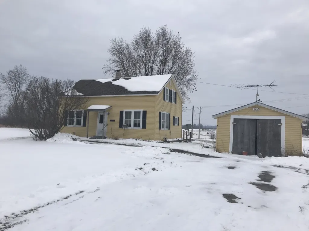 456 Sand Road Ferrisburgh VT 05456