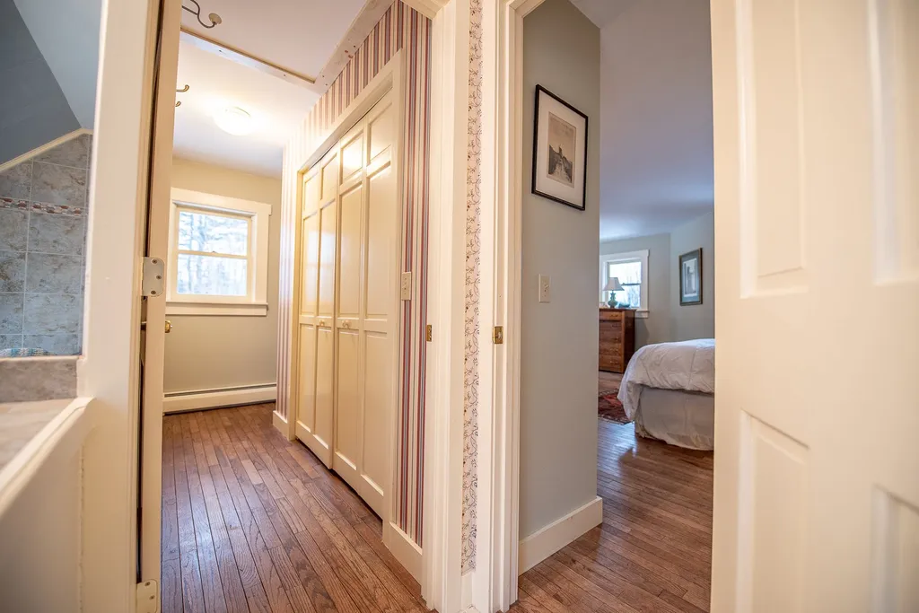 42 Blackberry Hill Road Thornton NH 03285