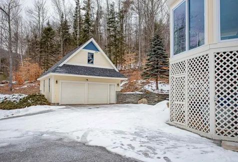 42 Blackberry Hill Road Thornton NH 03285
