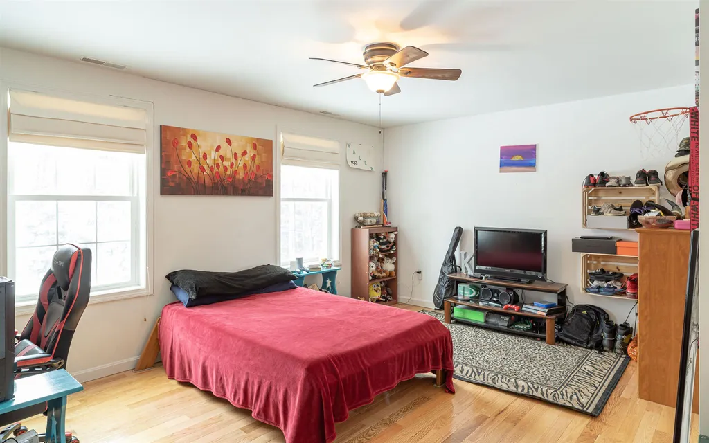 44 Karl Lane Fitzwilliam NH 03447