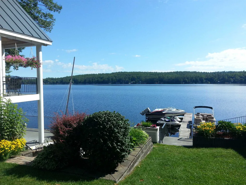 15 Bonardi Drive Enfield NH 03748