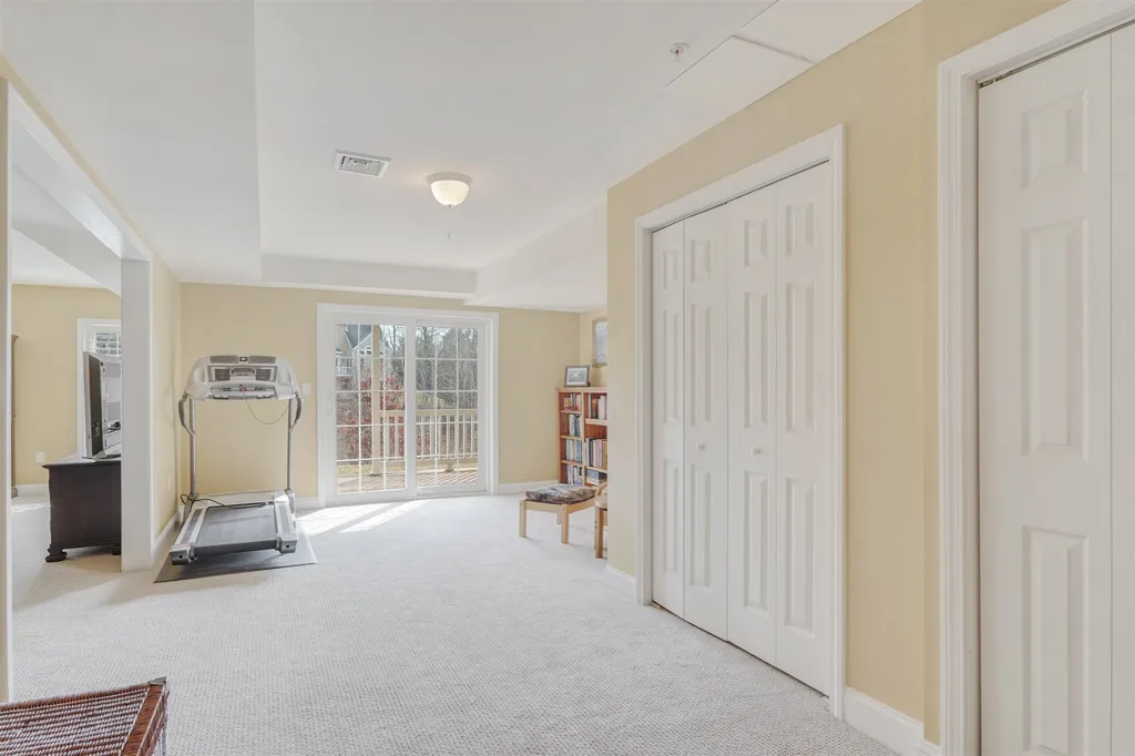 3 Hanna Circle Merrimack NH 03054