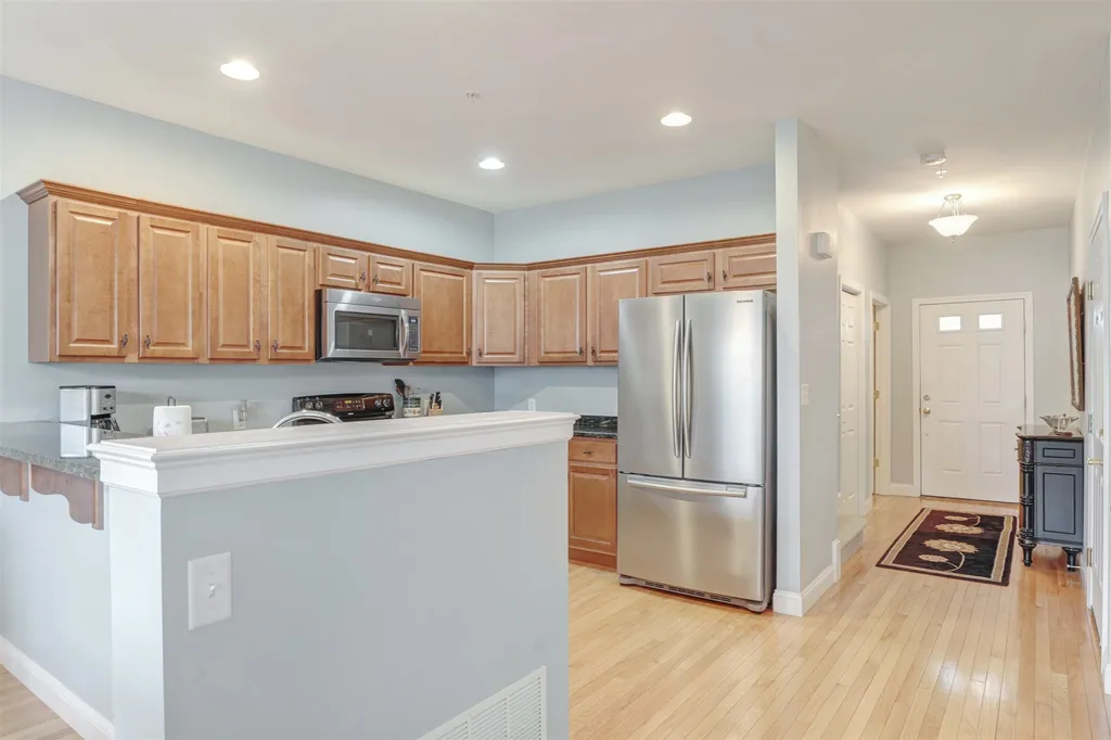 3 Hanna Circle Merrimack NH 03054