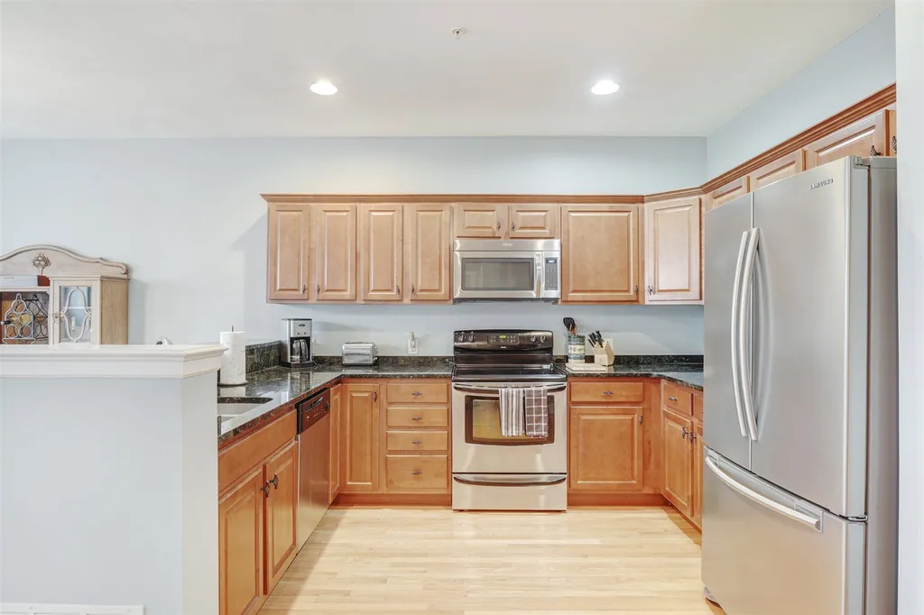 3 Hanna Circle Merrimack NH 03054