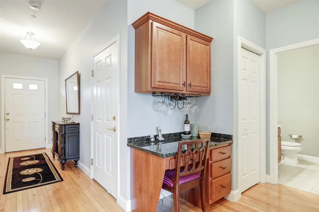 3 Hanna Circle Merrimack NH 03054