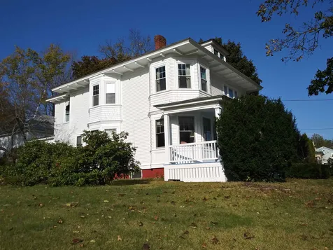 14 Summit Road Newport NH 03773-1220