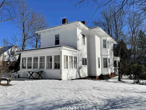 14 Summit Road Newport NH 03773-1220
