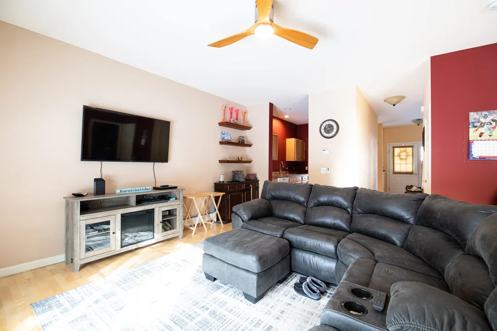 47 Marion Avenue Essex VT 05452