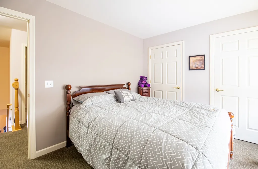 47 Marion Avenue Essex VT 05452