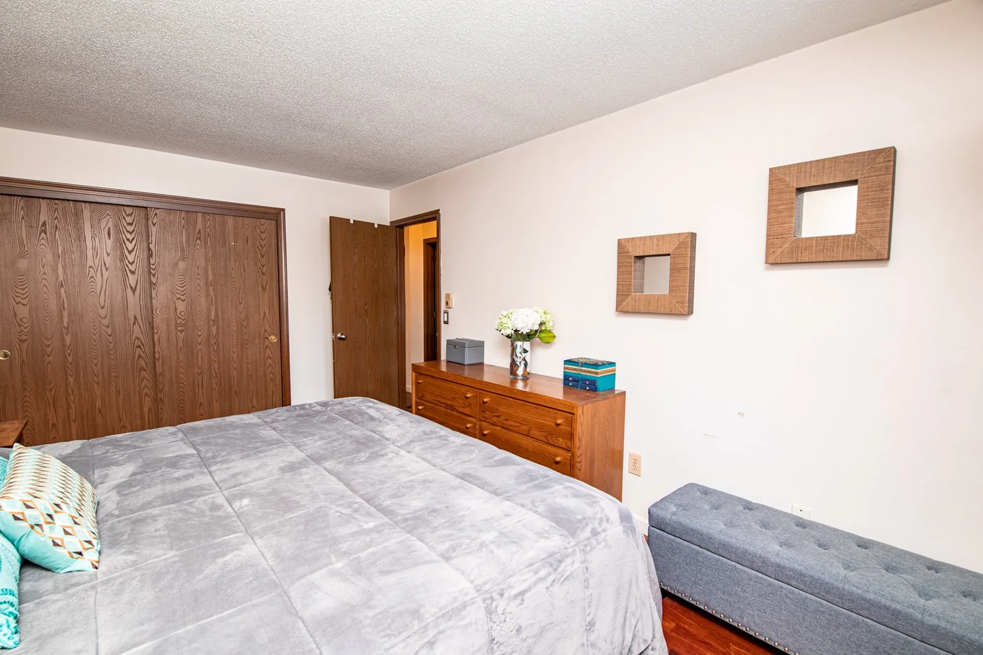 59 Twin Oaks Terrace South Burlington VT 05403