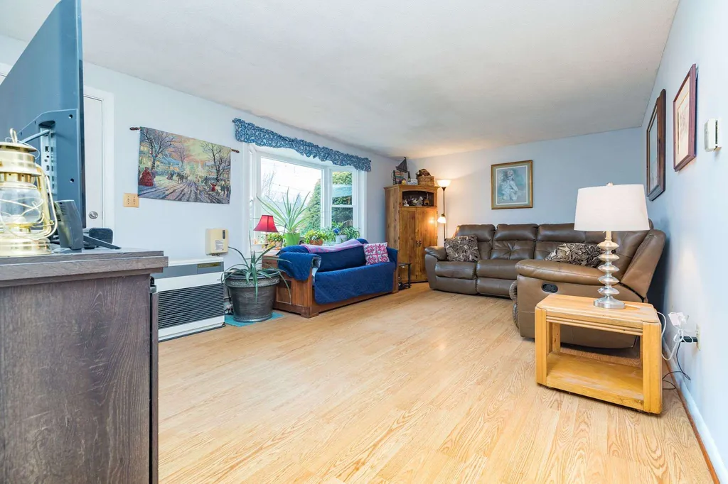 1 Pinkham Avenue Somersworth NH 03878