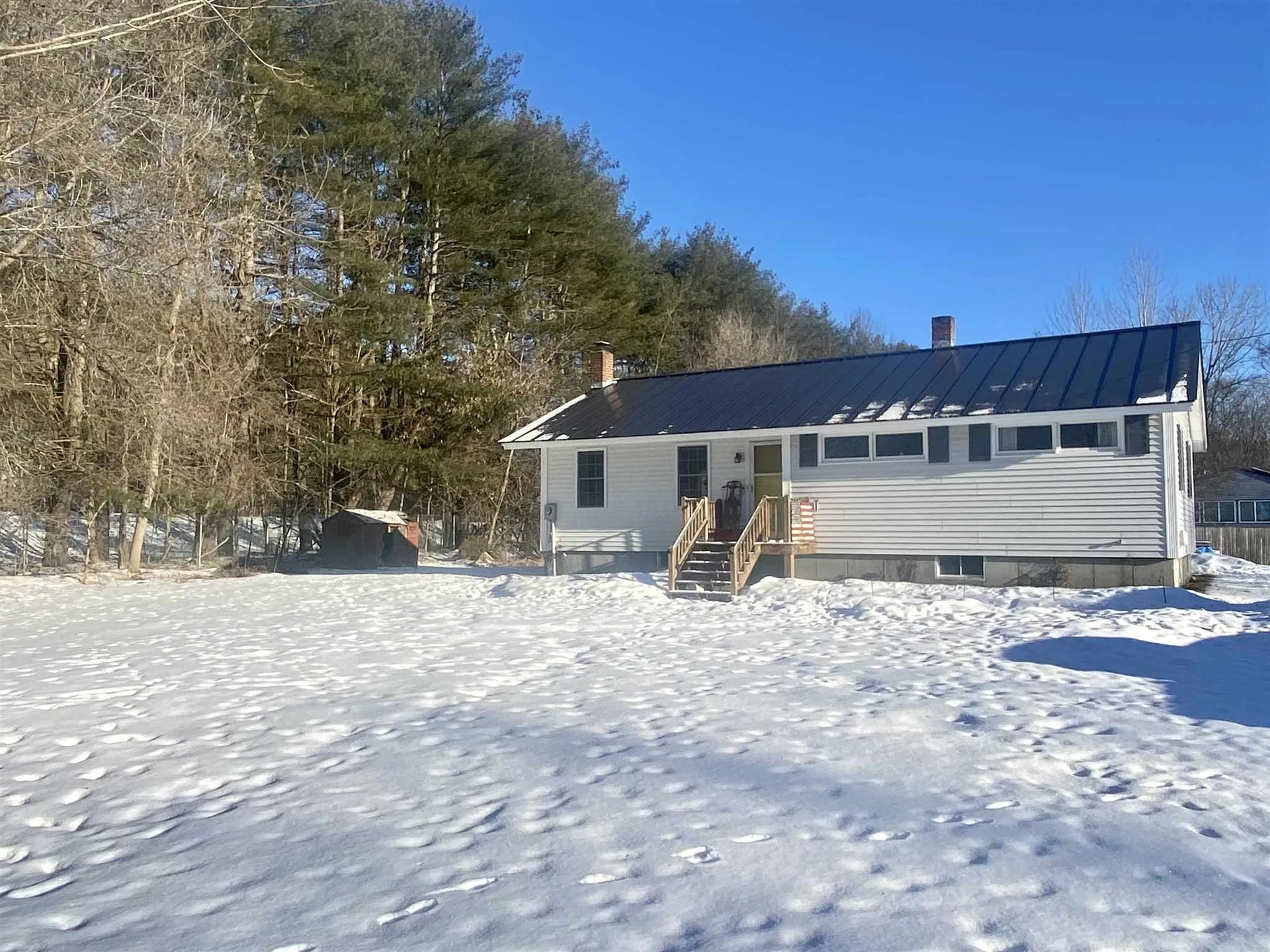 4 Hartfield Lane Hartland VT 05052