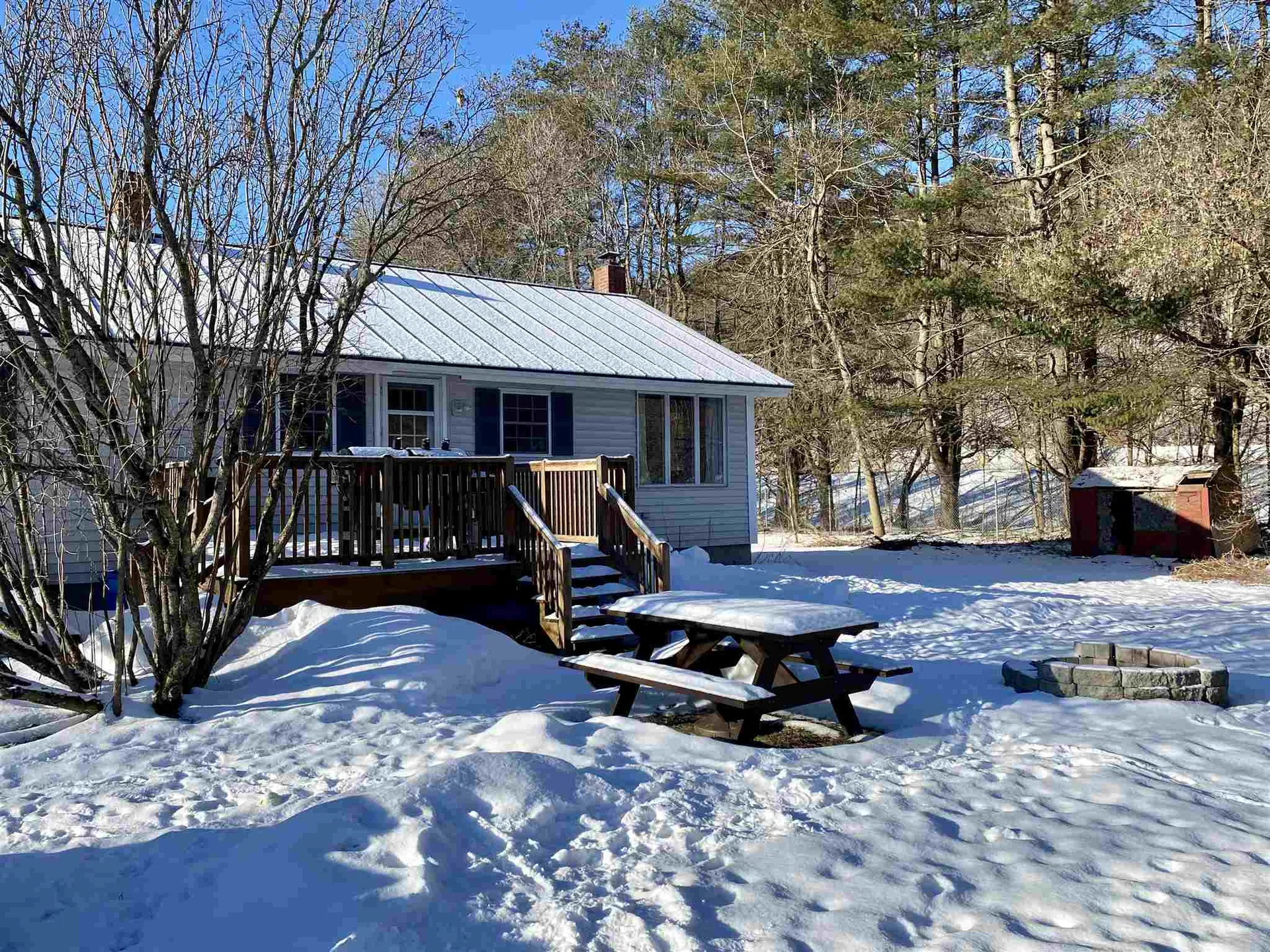 4 Hartfield Lane Hartland VT 05052