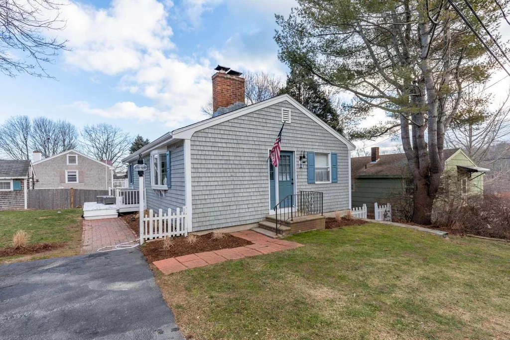 5 Park Ridge Avenue Rye NH 03870