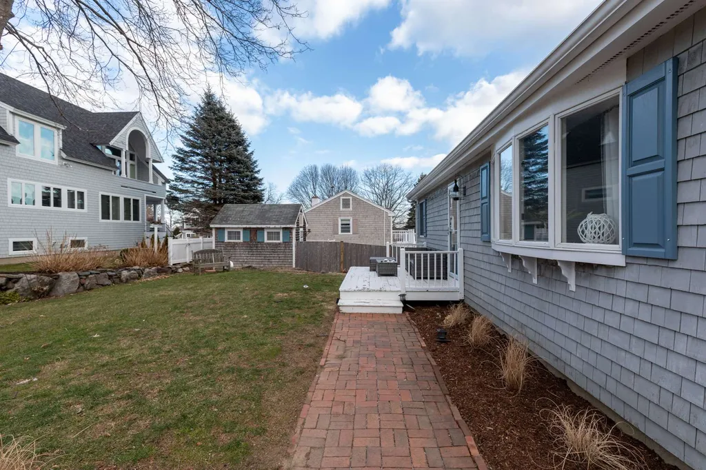 5 Park Ridge Avenue Rye NH 03870