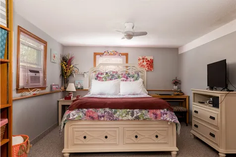 11 Tokanel Road Windham NH 03087