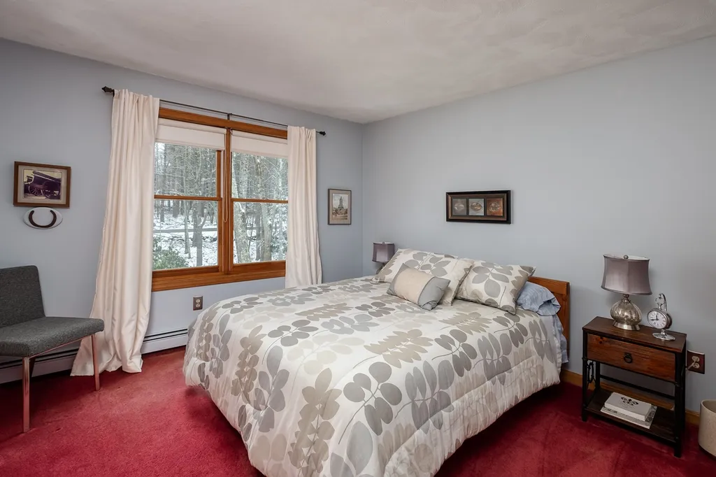 3 Pine Court Newfields NH 03856