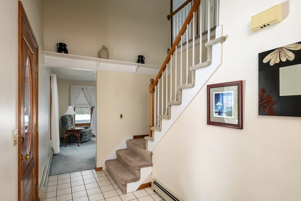 3 Pine Court Newfields NH 03856