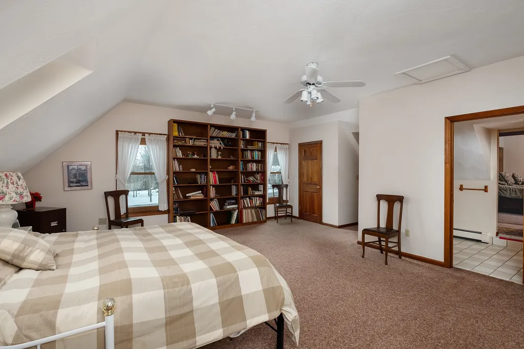 3 Pine Court Newfields NH 03856
