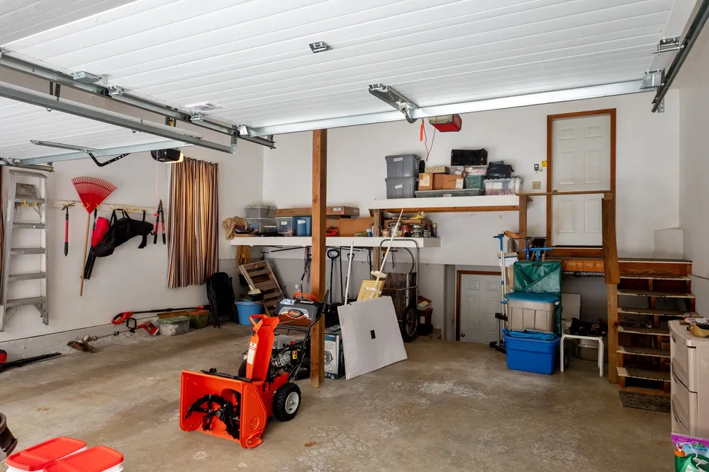 3 Pine Court Newfields NH 03856