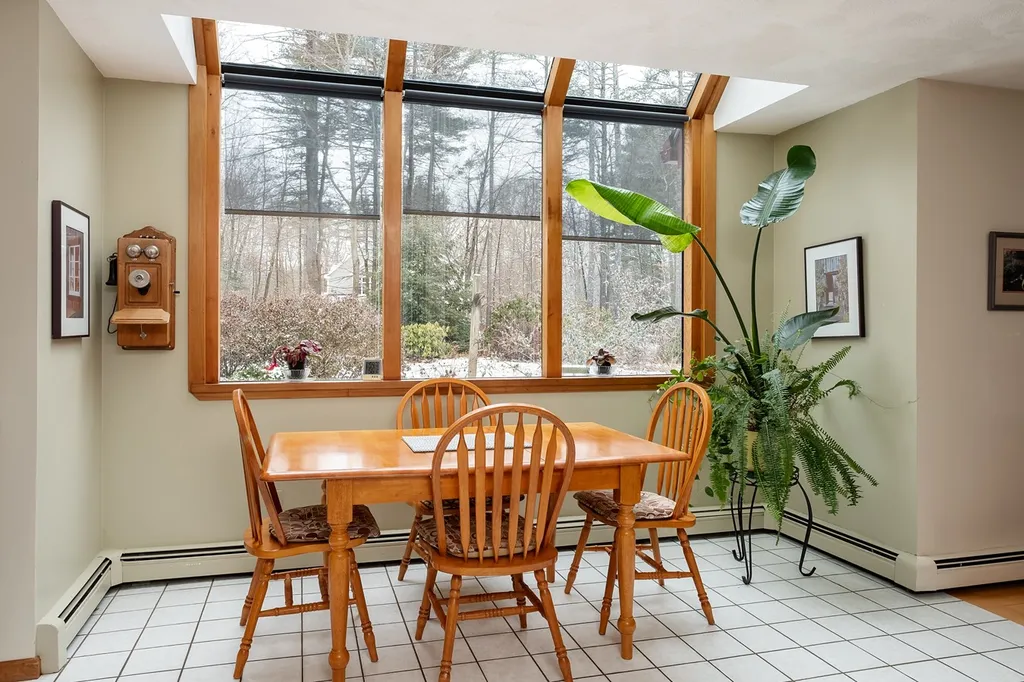 3 Pine Court Newfields NH 03856