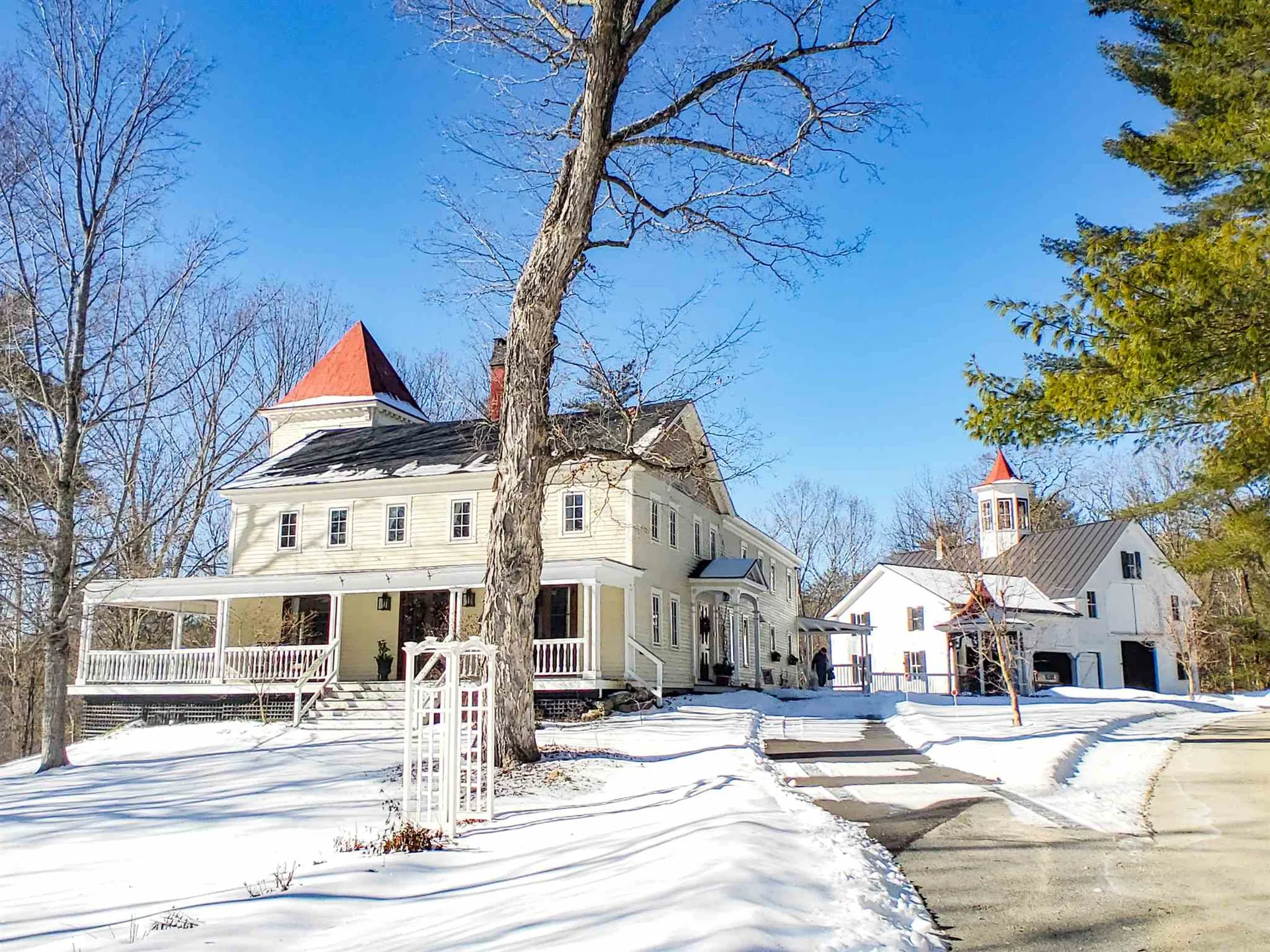 183 Waterloo Street Warner NH 03278