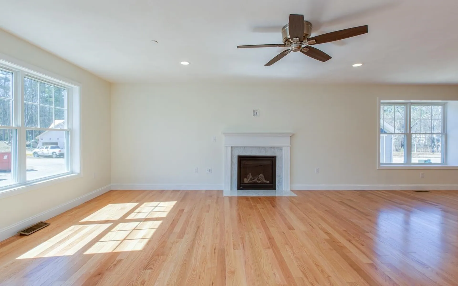 13 Redwood Road Pelham NH 03076