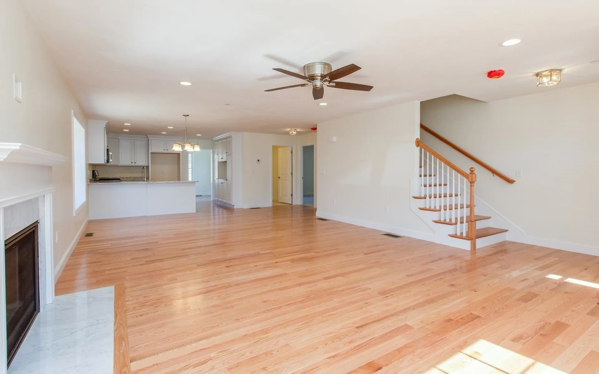 13 Redwood Road Pelham NH 03076
