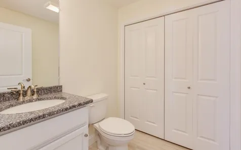 13 Redwood Road Pelham NH 03076