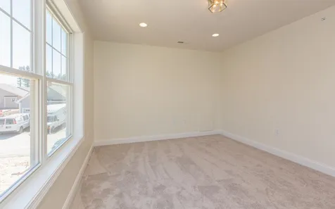 13 Redwood Road Pelham NH 03076