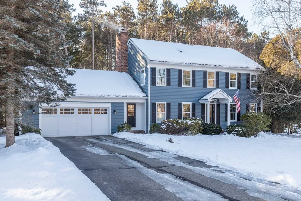 152 Gardenside Lane Shelburne VT 05482