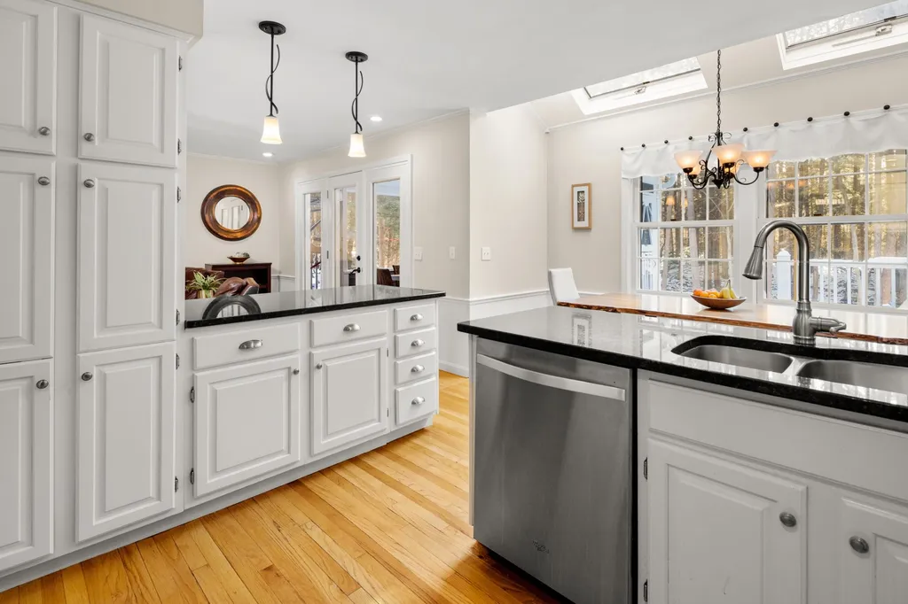 152 Gardenside Lane Shelburne VT 05482