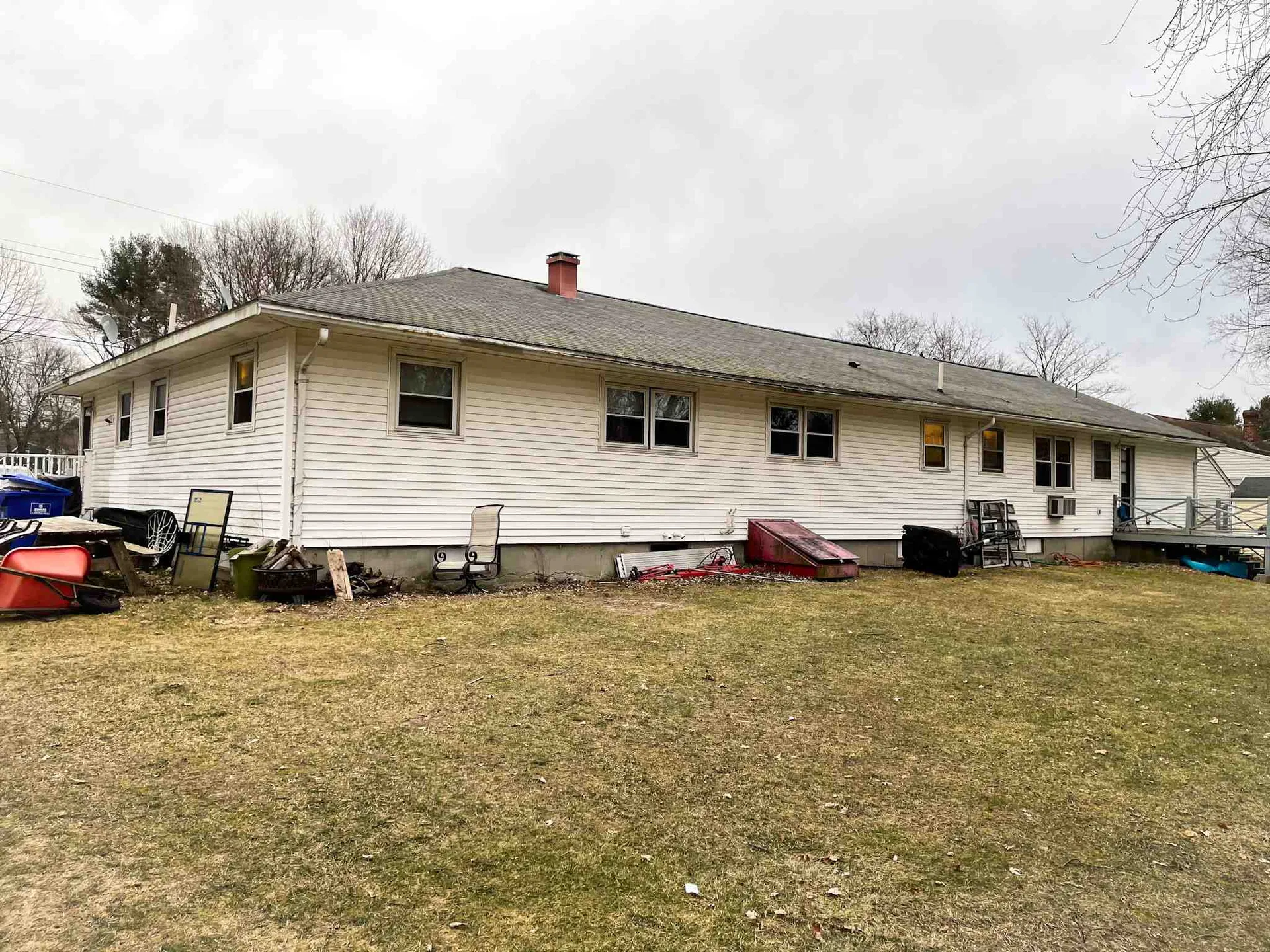 8-10 Hurley Street Hudson NH 03051