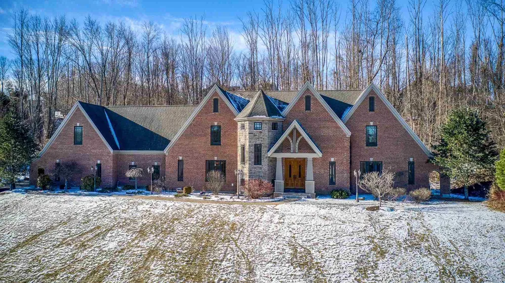 11 Chardonnay Terrace Bedford NH 03110