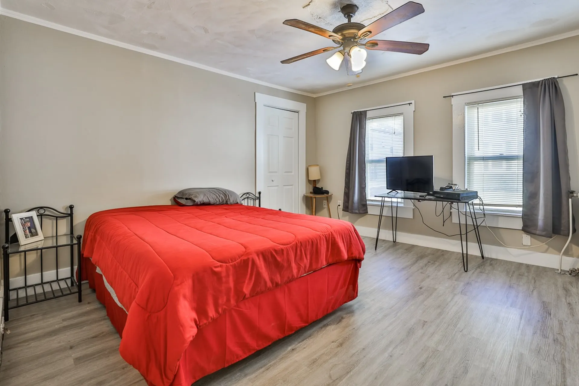 427 Laurel Street Manchester NH 03103