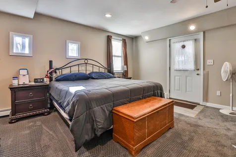 427 Laurel Street Manchester NH 03103