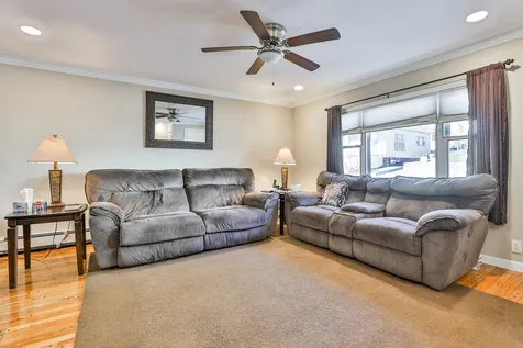 427 Laurel Street Manchester NH 03103