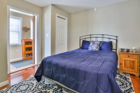 427 Laurel Street Manchester NH 03103