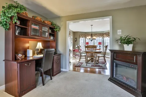 24 Wood Hill Drive Auburn NH 03032