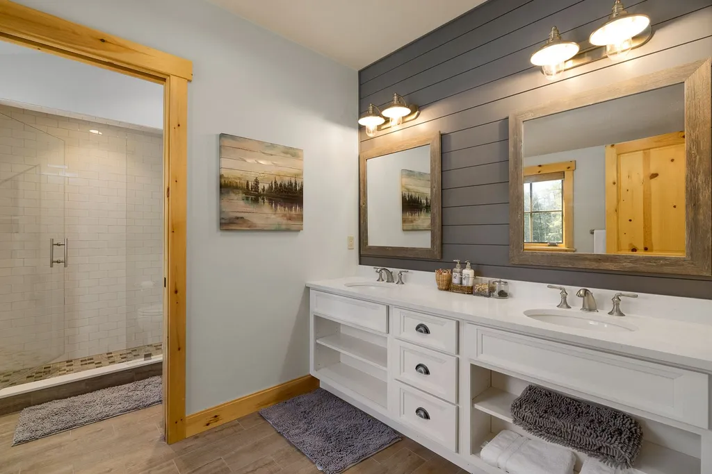 270 Governor Wentworth Highway Tuftonboro NH 03816
