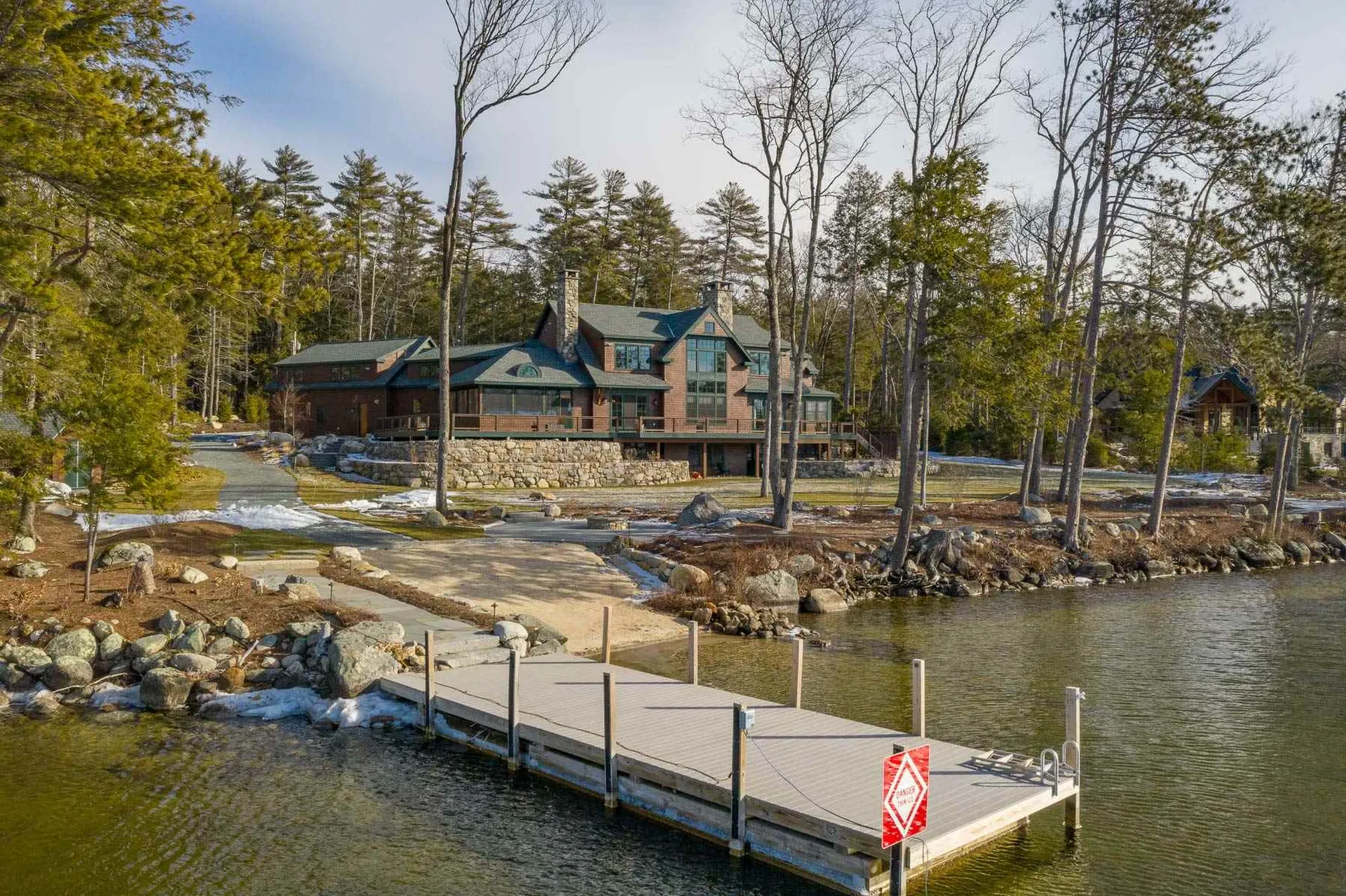 270 Governor Wentworth Highway Tuftonboro NH 03816