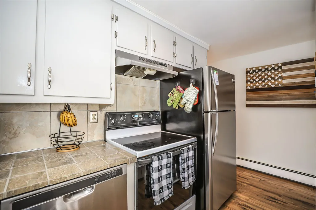 7 Birchbrow Road Nashua NH 03060