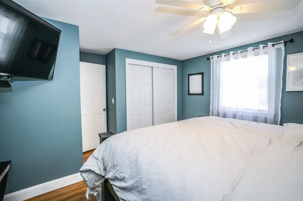 7 Birchbrow Road Nashua NH 03060