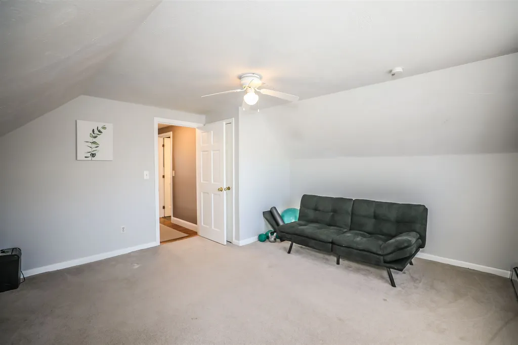 7 Birchbrow Road Nashua NH 03060